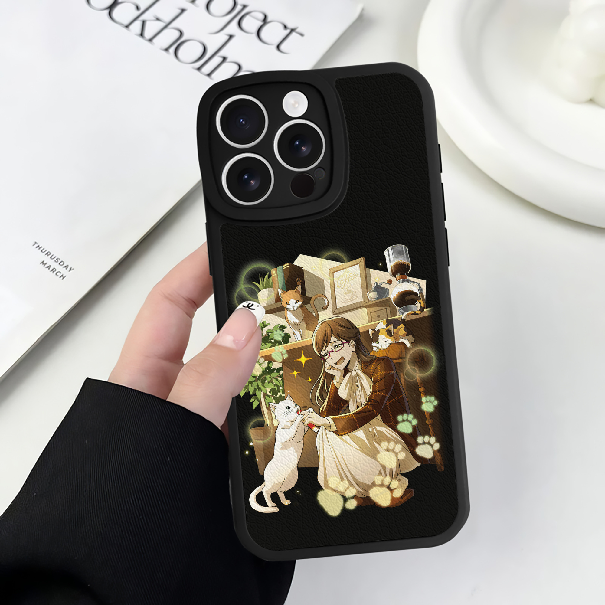 （画像用） 文豪ストレイドッグス Bungo Stray Dogs 【iPhone 16シリーズ対応】シリコンスマホケース（レザー調） 材質：シリコン
